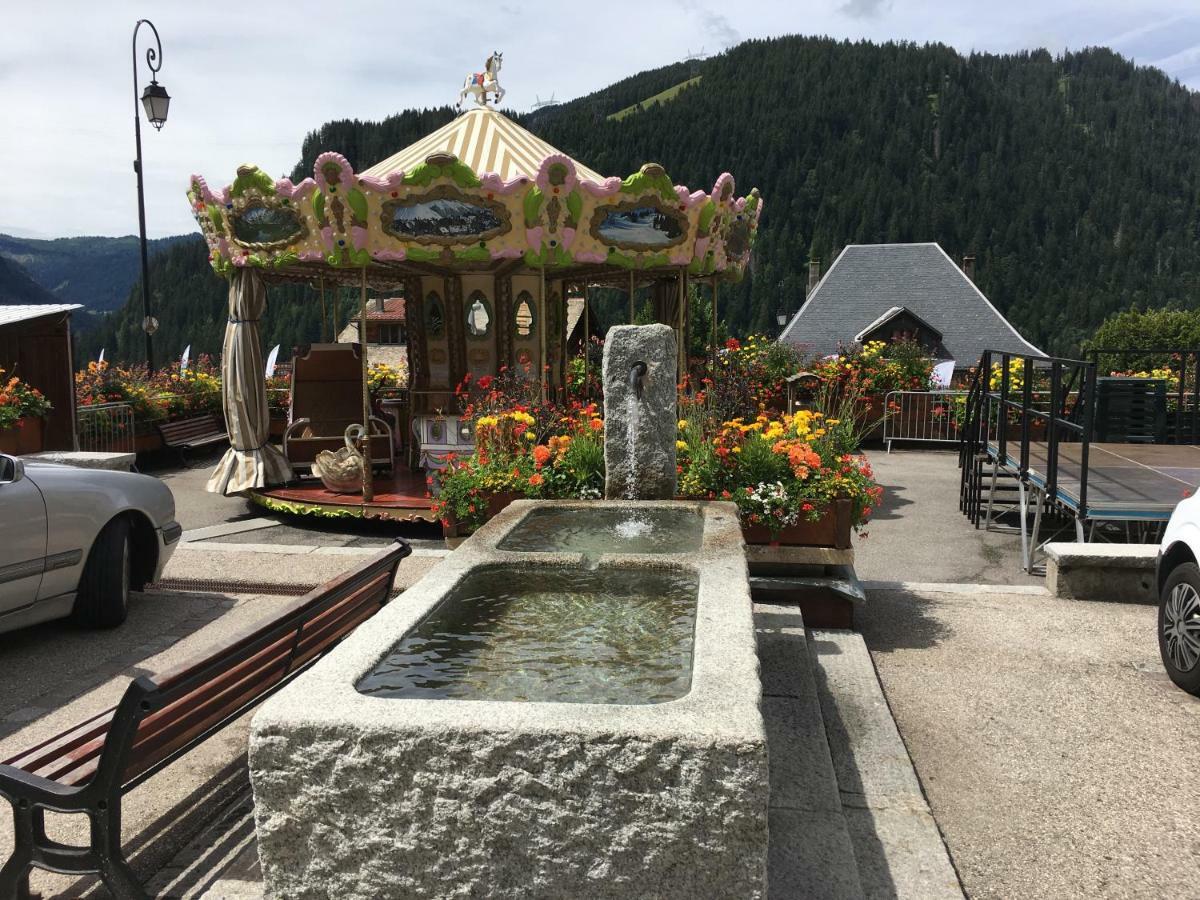 Les 4 Elements Aparthotel Châtel Екстериор снимка